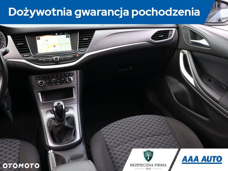 Opel Astra - 9