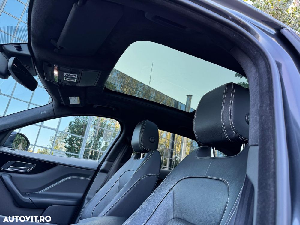 Jaguar F-Pace 25t AWD R-Sport - 15