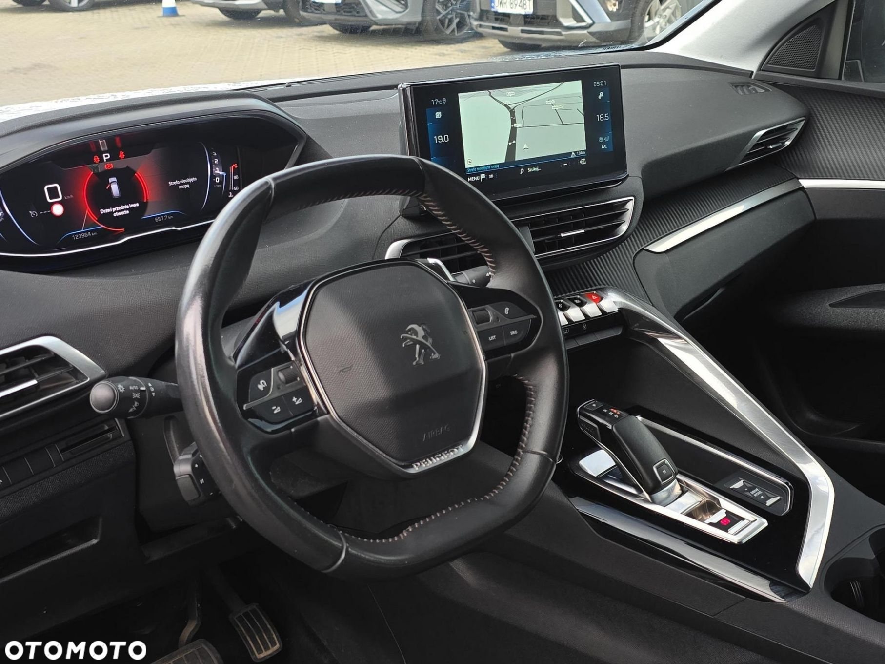 Peugeot 3008 - 16