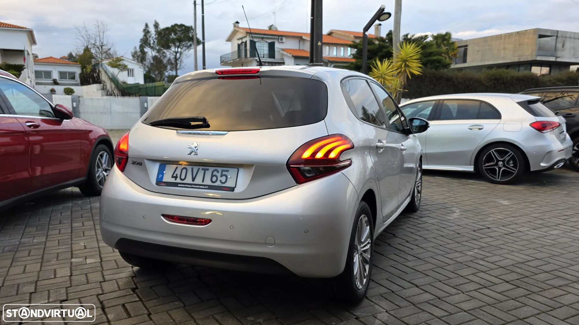 Peugeot 208 1.5 BlueHDi Signature - 7