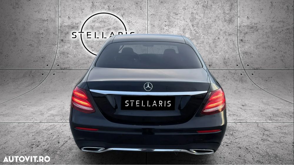 Mercedes-Benz E 220 d 4MATIC 9G-TRONIC AMG Line - 8