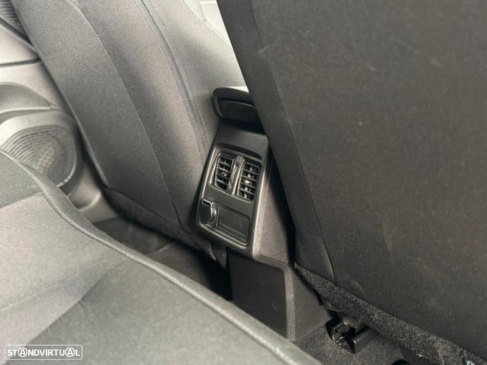 Renault Captur 1.0 TCe Zen - 22