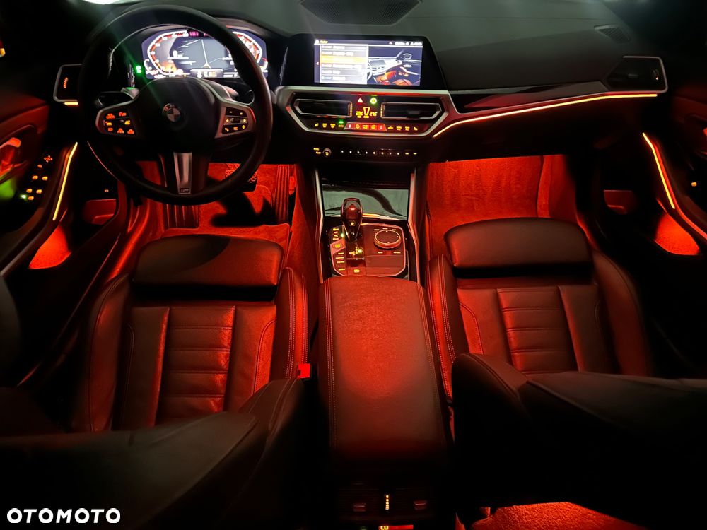 BMW Seria 3 320i Touring Sport Line - 32