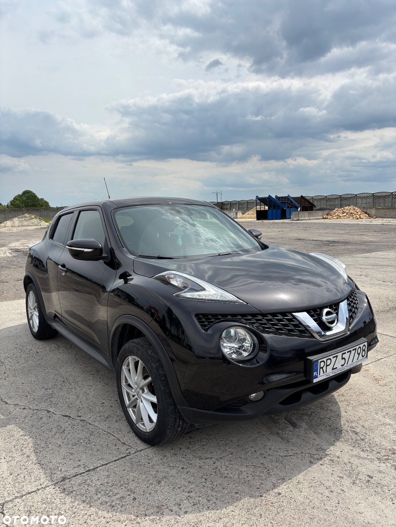 Nissan Juke 1.6 Acenta Xtronic - 3