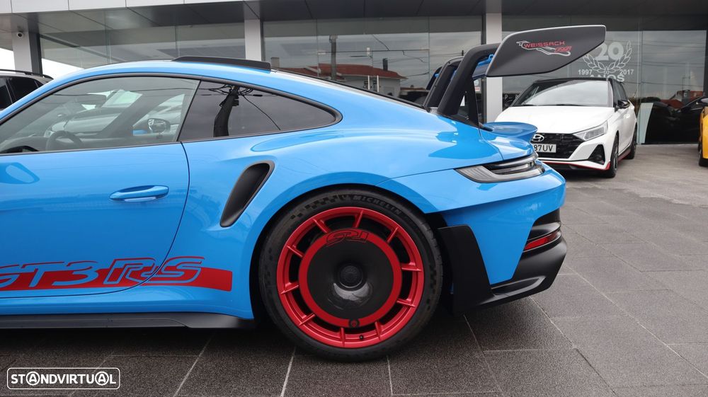 Porsche 911 (992) GT3 RS - 11