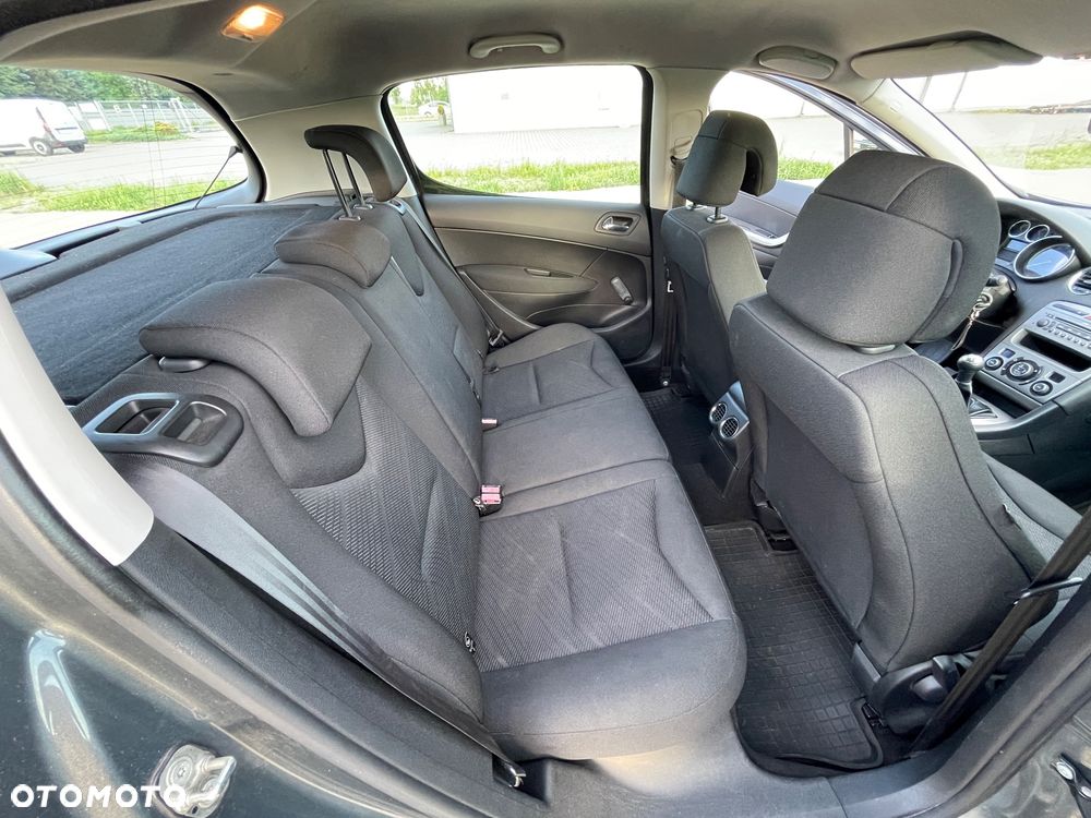 Peugeot 308 1.6 Premium - 16