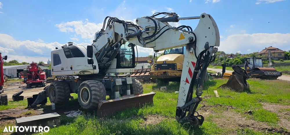 Liebherr A 914 Excavator pe roți - 18