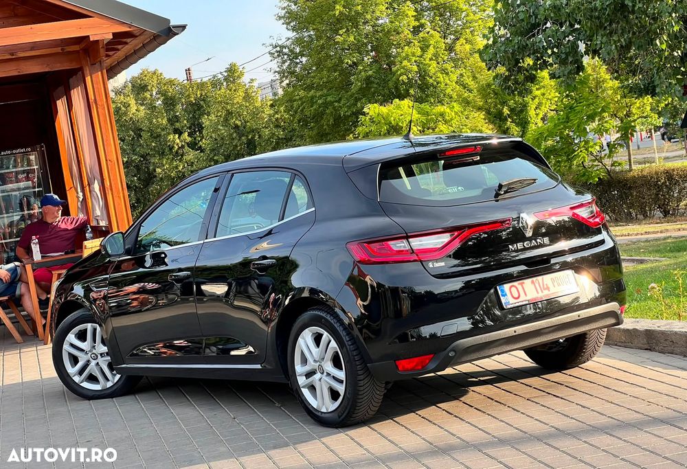 Renault Megane - 9