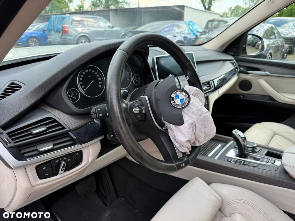 BMW X5 xDrive25d - 13