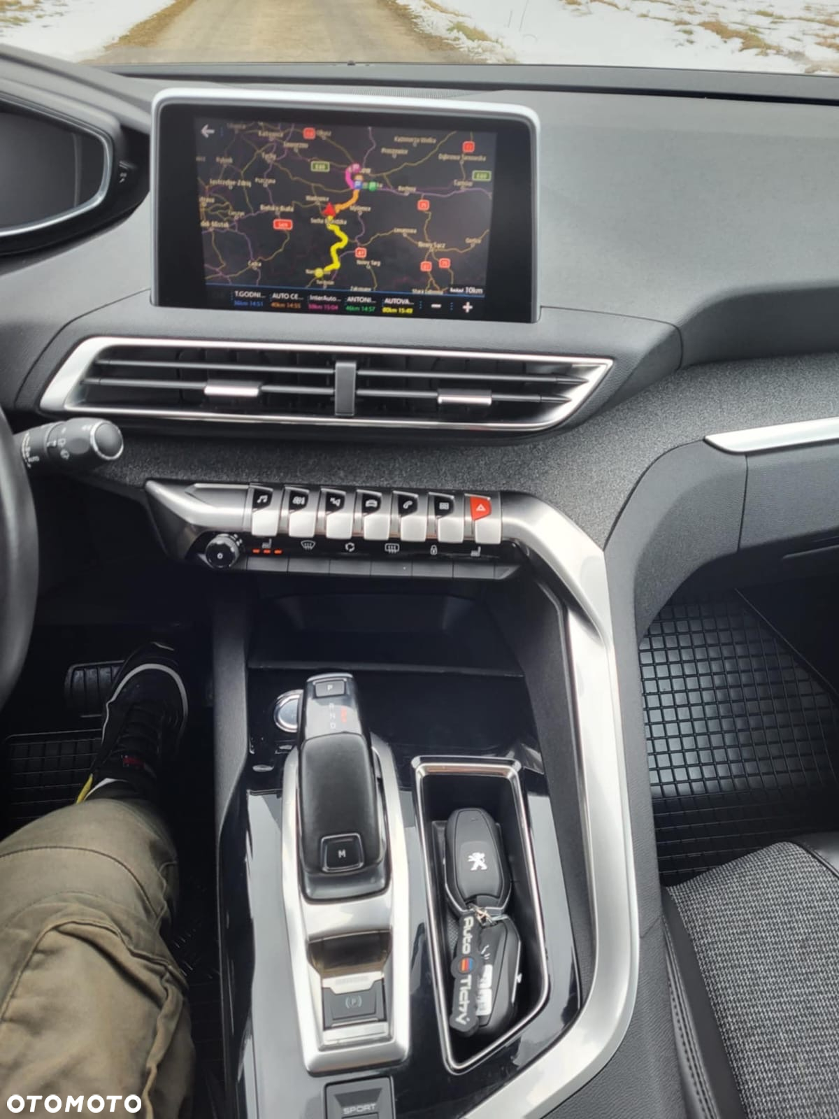 Peugeot 3008 PureTech 130 Stop & Start GPF EAT8 Allure Business-Paket - 6
