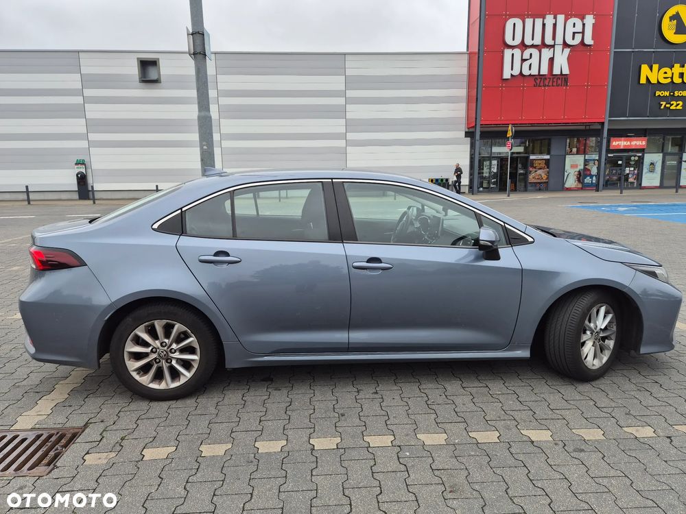 Toyota Corolla - 4