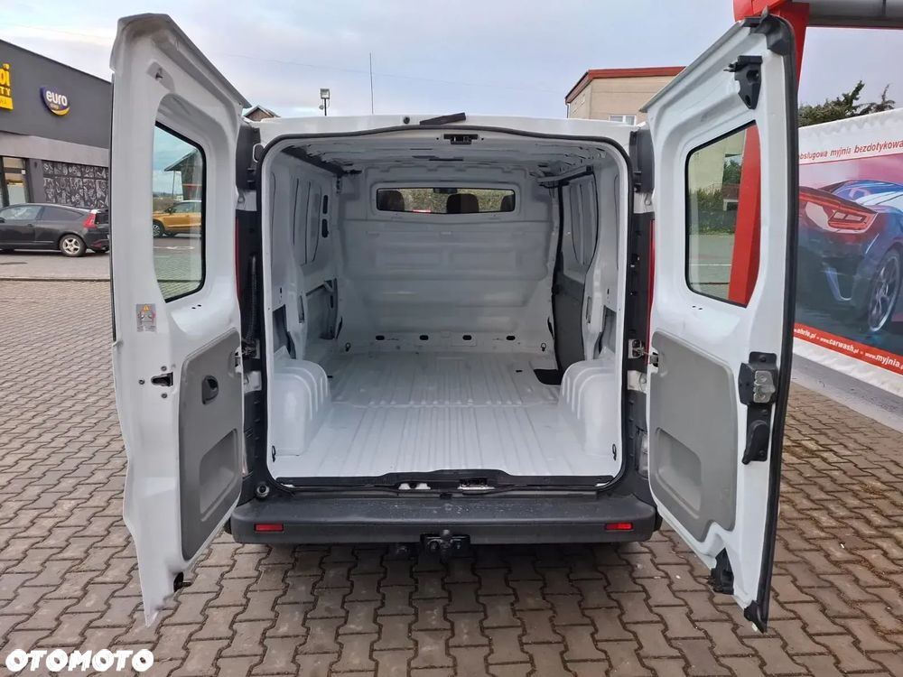 Opel Vivaro - 5