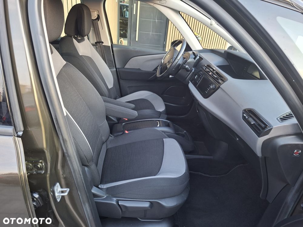 Citroën C4 Picasso - 9