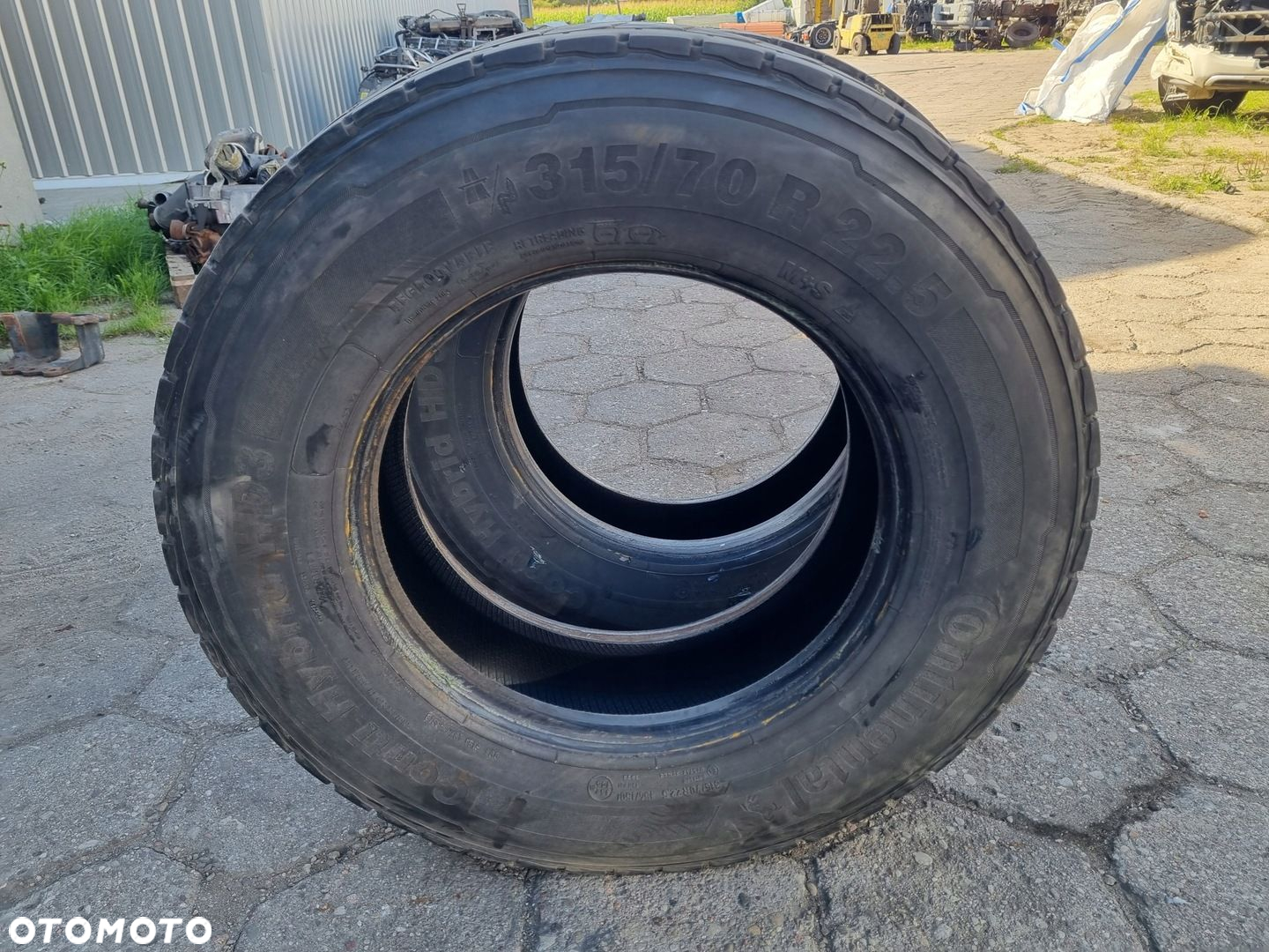OPONA KOŁO CONTINENTAL 315 70 R 22,5 18R. 9mm - 3