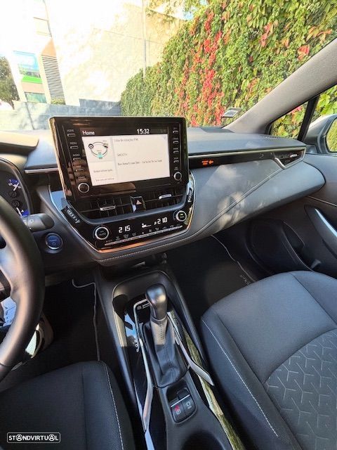 Toyota Corolla Touring Sports 1.8 Hybrid Comfort+P.Sport - 15