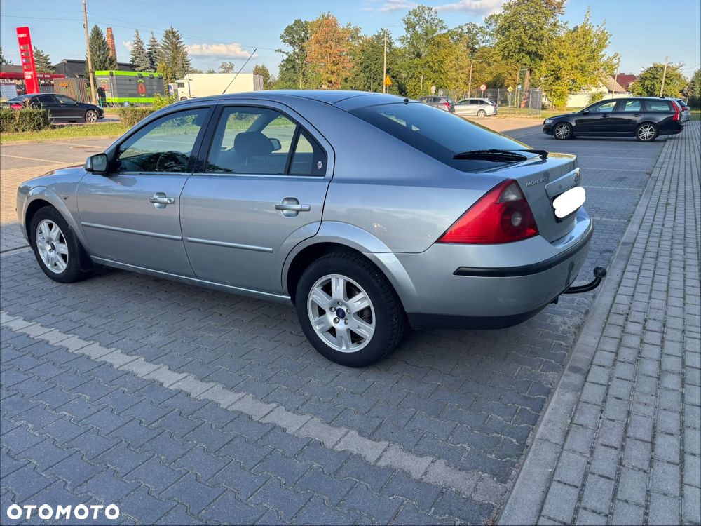 Ford Mondeo 2.0 TDDi Ghia - 2