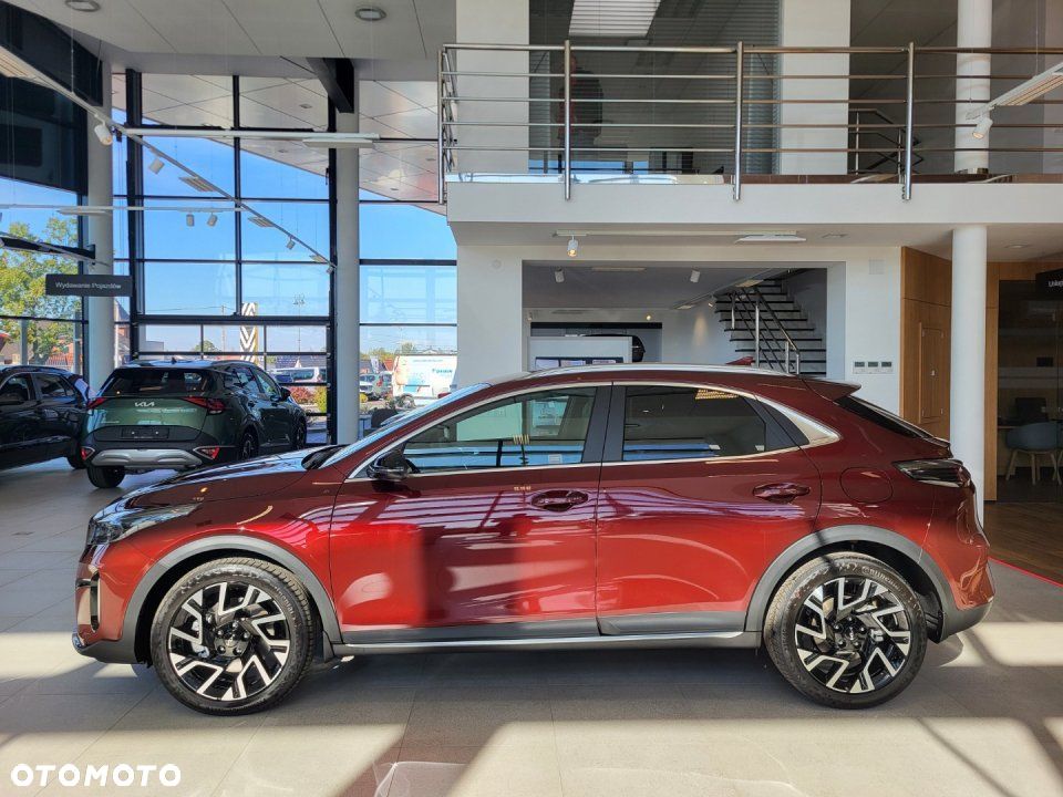 Kia XCeed - 4