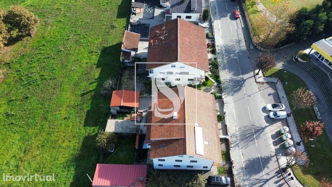 Moradia T6 no centro de Tondela - Grande imagem: 2/27