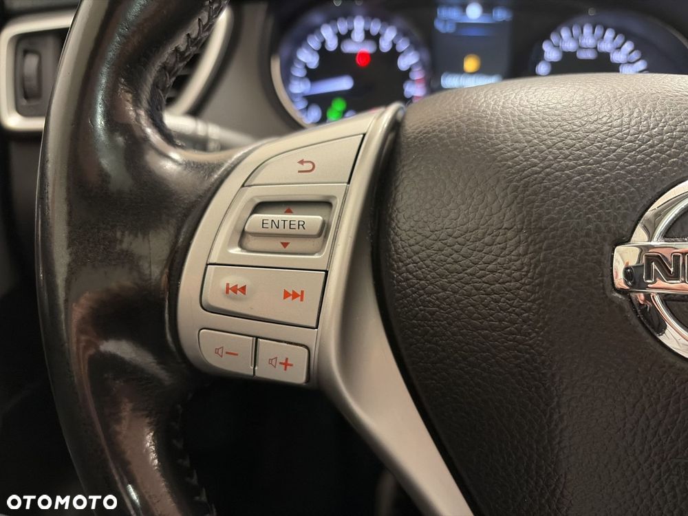 Nissan Qashqai 1.2 DIG-T Tekna Xtronic EU6 - 13