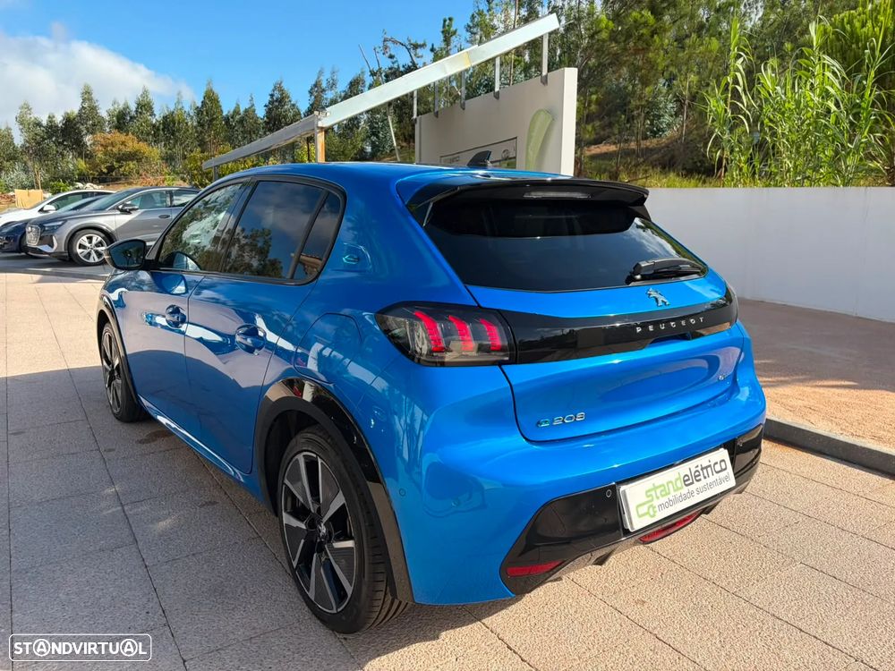 Peugeot e-208 GT Pack - 3