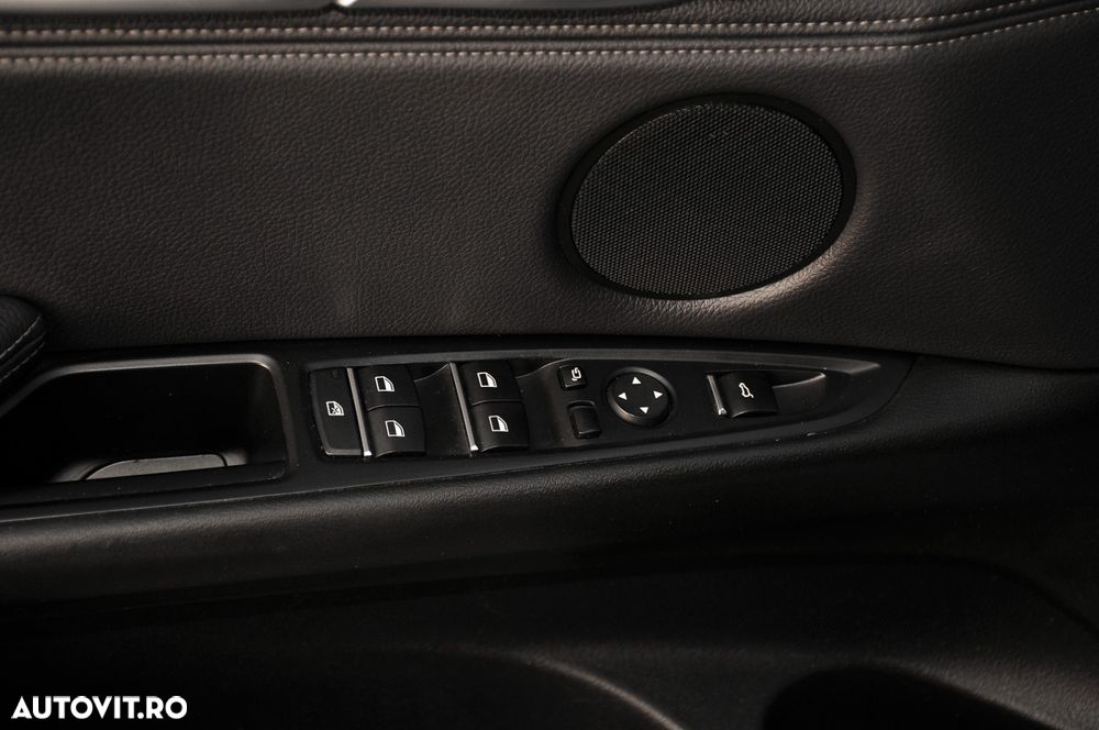 BMW X5 xDrive30d Sport-Aut. - 28