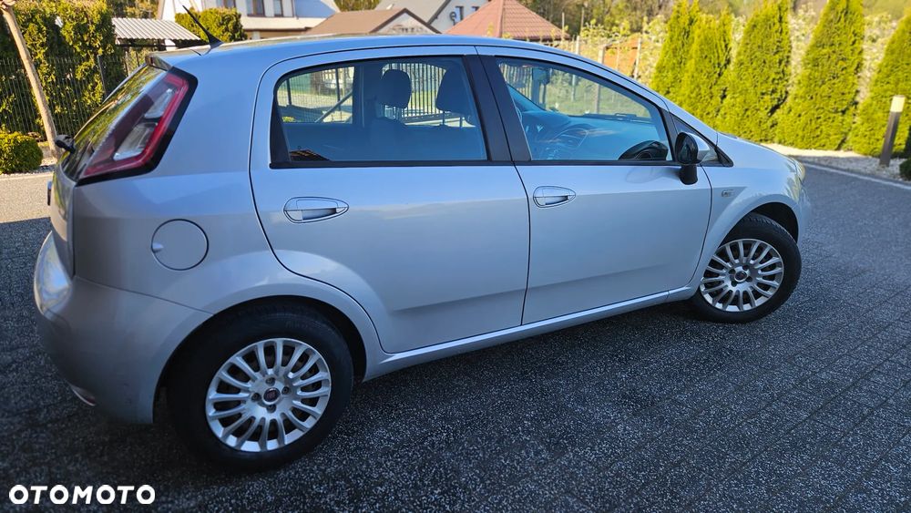 Fiat Punto 1.2 Young - 6