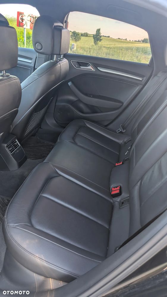 Audi A3 Limousine 2.0 TFSI quattro S tronic sport - 5