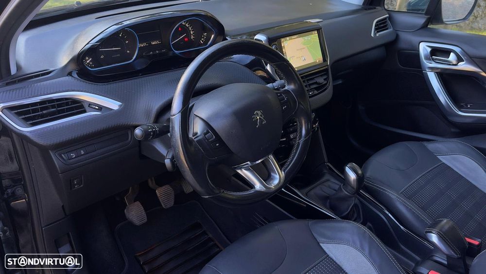Peugeot 2008 1.4 HDi Allure - 12