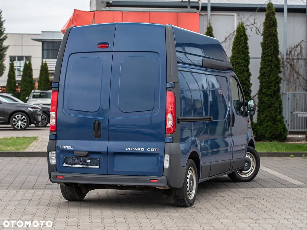 Opel Vivaro - 9