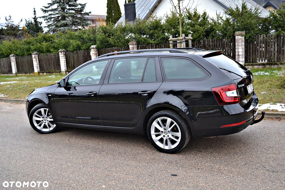 Skoda Octavia 2.0 TDI 4x4 DSG Clever - 12