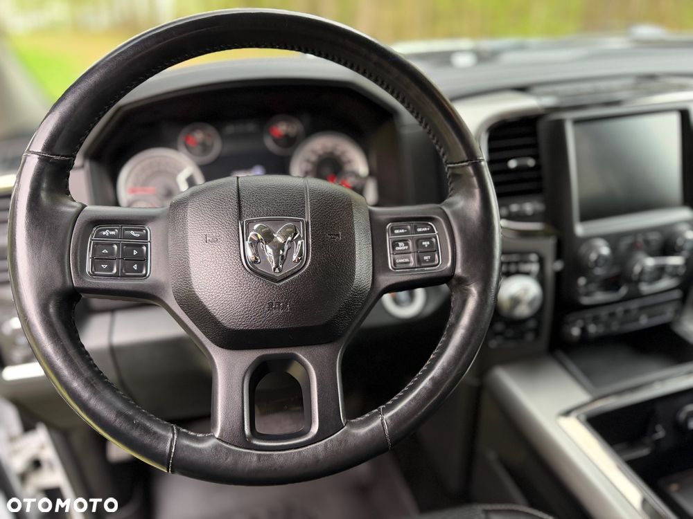 Dodge RAM - 11