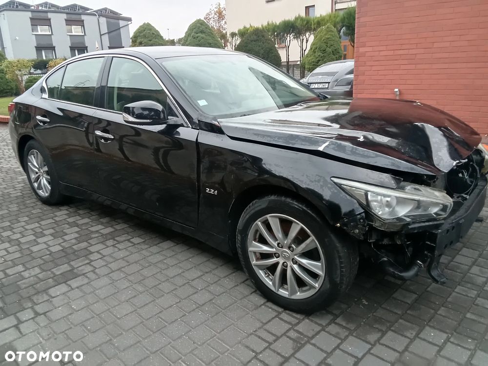 Infiniti Q50 - 1
