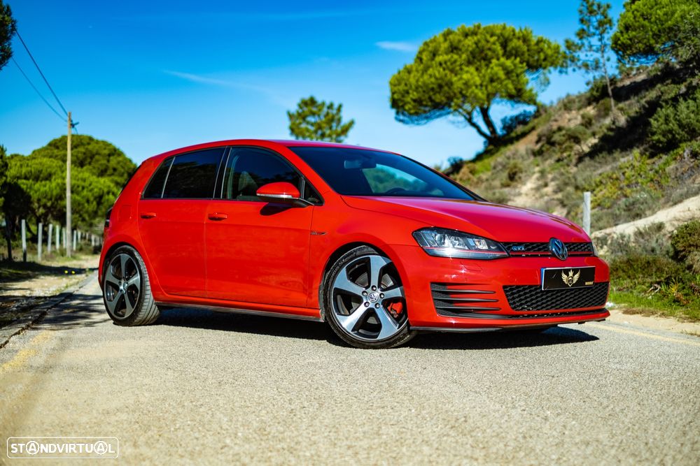 VW Golf 2.0 TSi GTi - 2