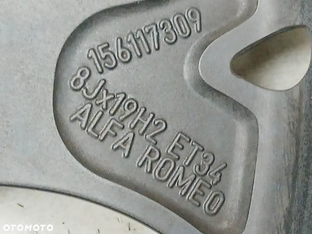 Felga Alfa Romeo Stelvio 8Jx19 ET34 - 6