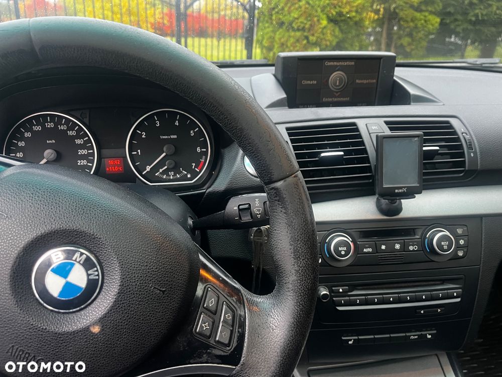 BMW Seria 1 118i - 10