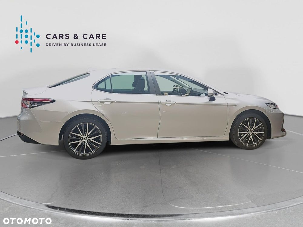 Toyota Camry 2.5 Hybrid Prestige CVT - 22