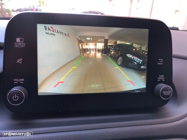 Fiat Tipo Cross 1.0 GSE T3 City - 13