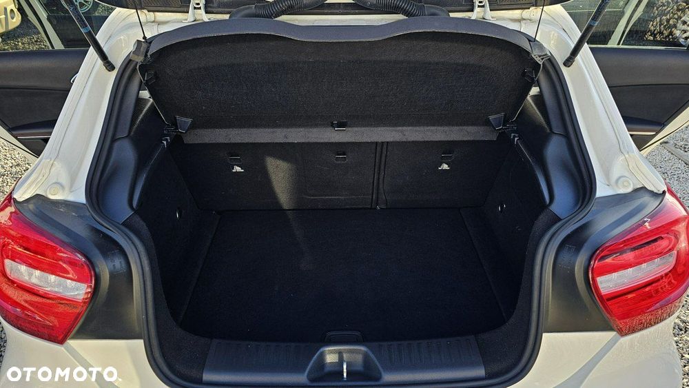 Mercedes-Benz Klasa A - 35