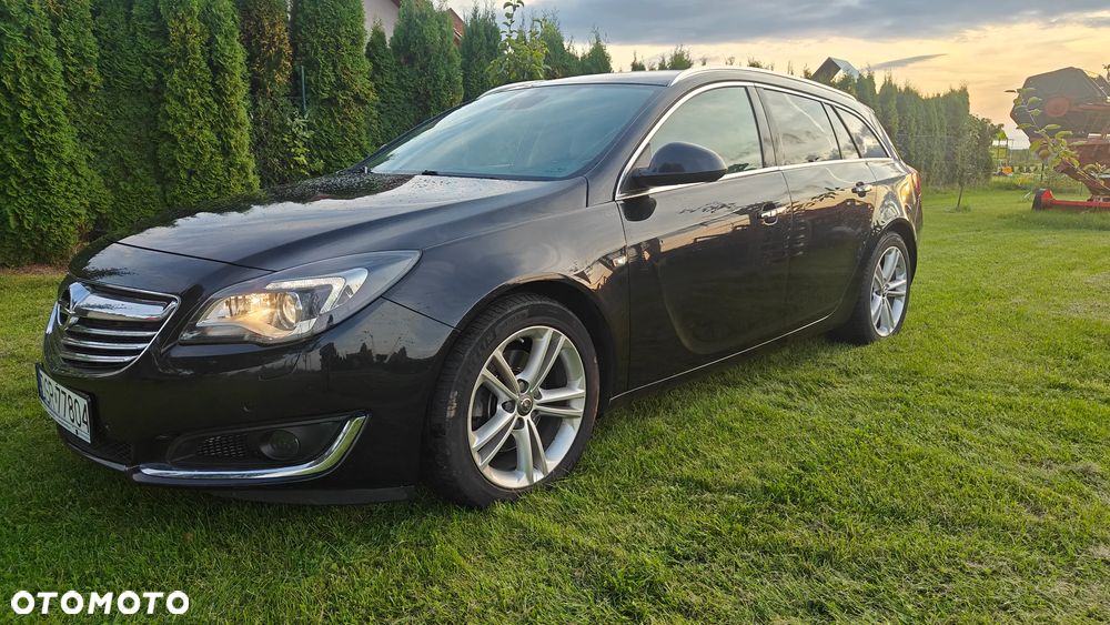 Opel Insignia - 1