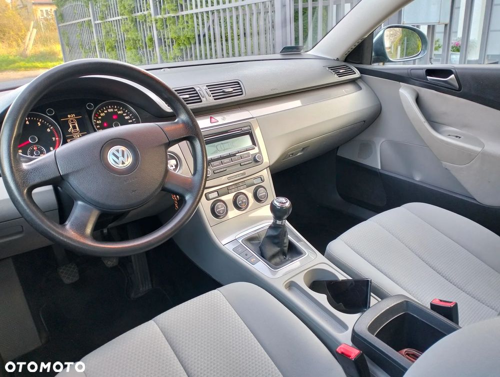 Volkswagen Passat 1.4 TSI Trendline CityLine - 9