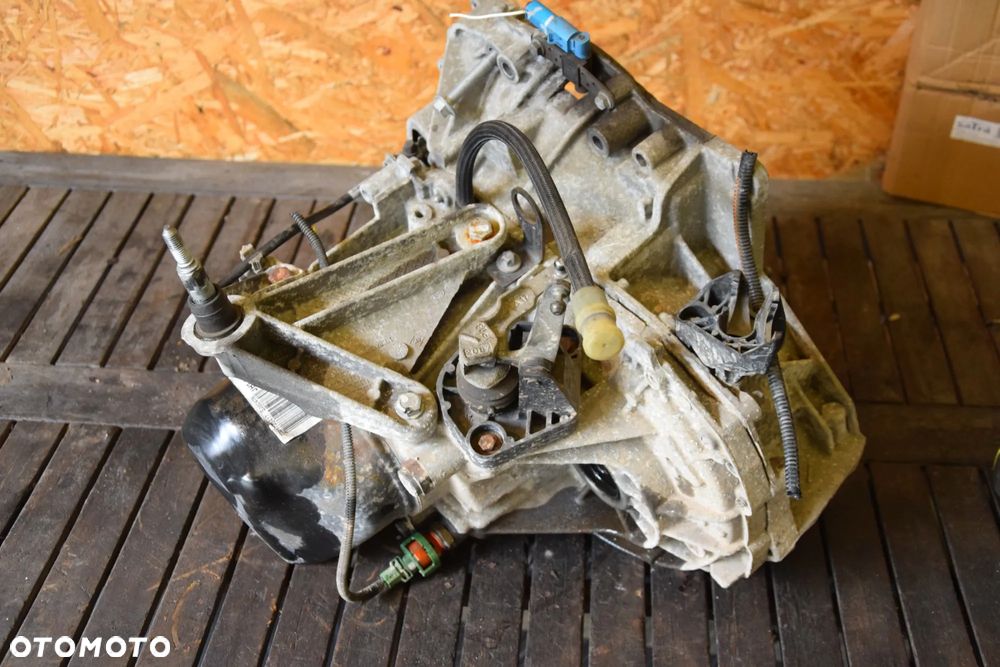 Renault Clio III 3 1.2 Skrzynia biegów manualna JH3-128 JH3128 tylko 78,000km - 3