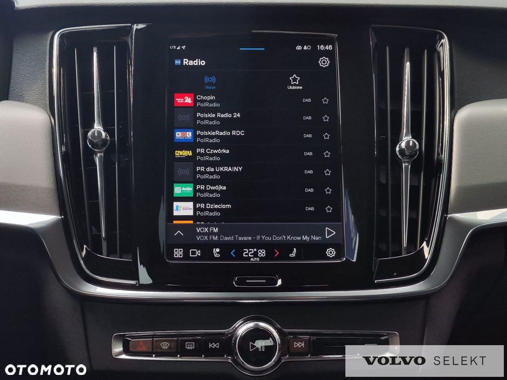 Volvo V90 Cross Country - 29