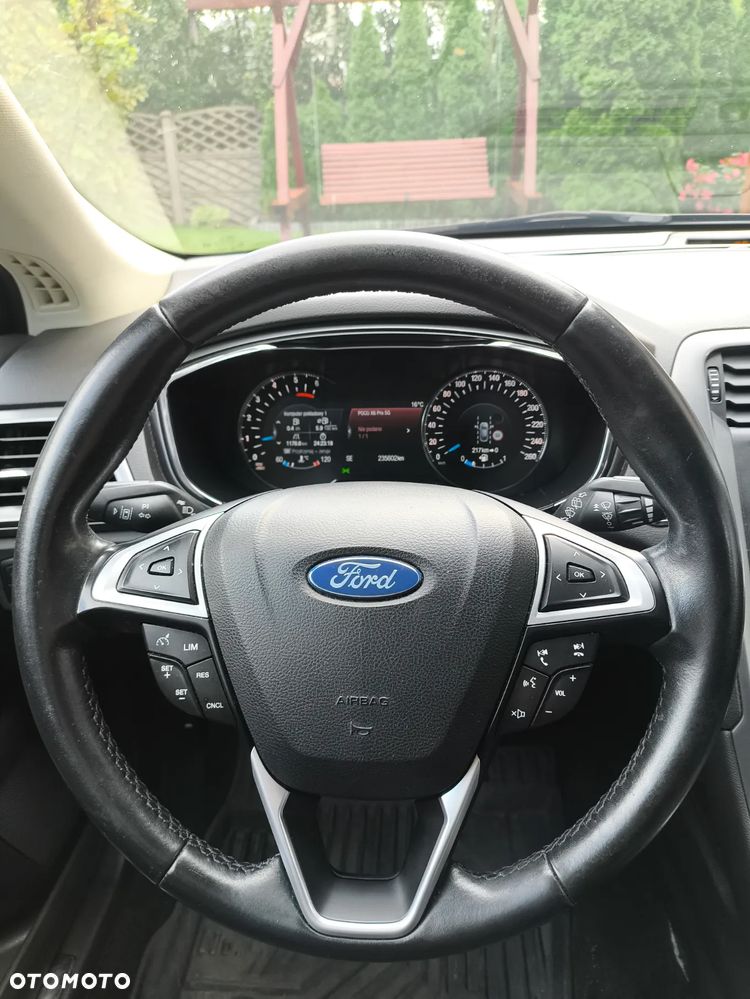 Ford Mondeo 2.0 TDCi Start-Stopp Titanium - 23