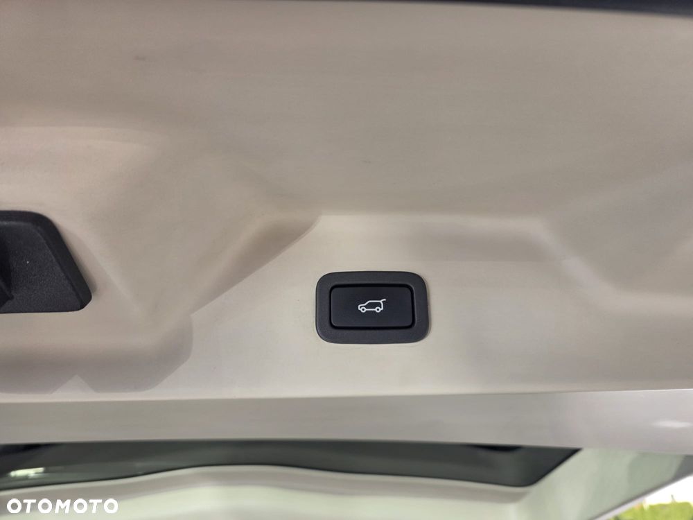 Land Rover Range Rover 4.4SD V8 LWB SV AB - 16