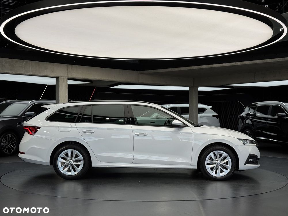 Skoda Octavia 2.0 TDI Ambition DSG - 7