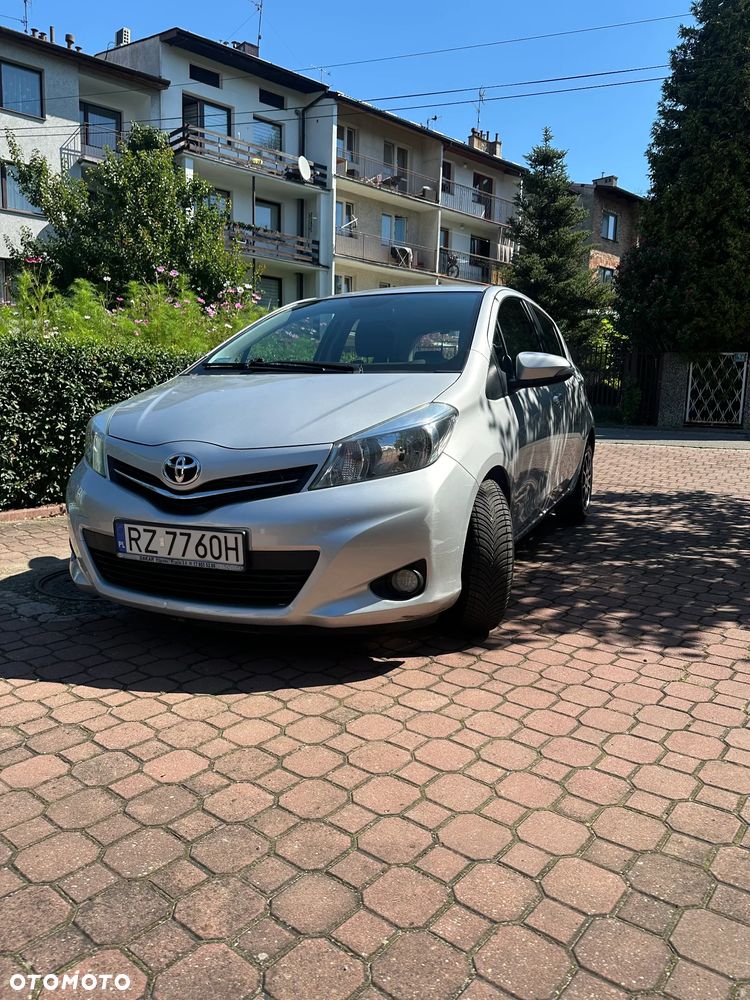 Toyota Yaris - 2