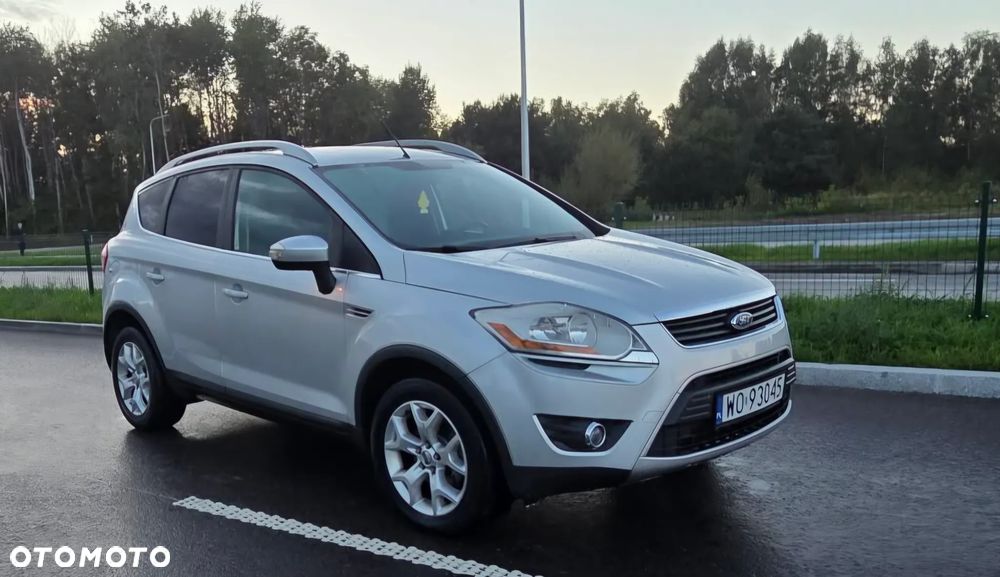 Ford Kuga - 1