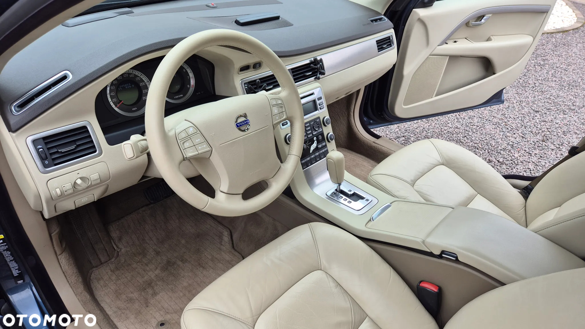 Volvo V70 T6 AWD Momentum - 14