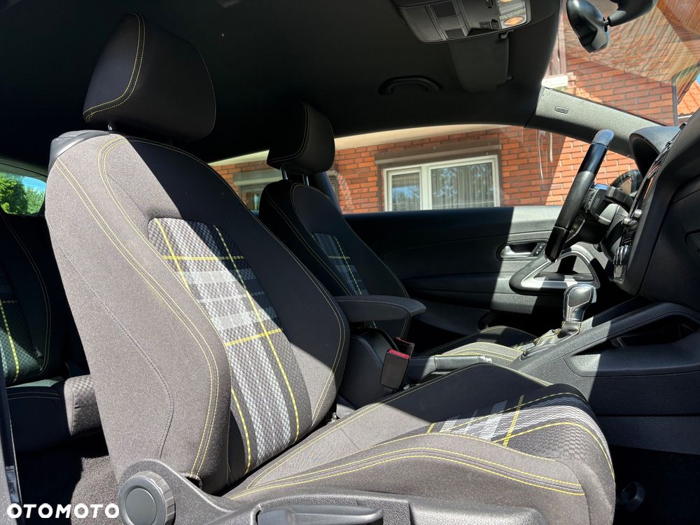 Volkswagen Scirocco 2.0 TDI BMT DSG - 20
