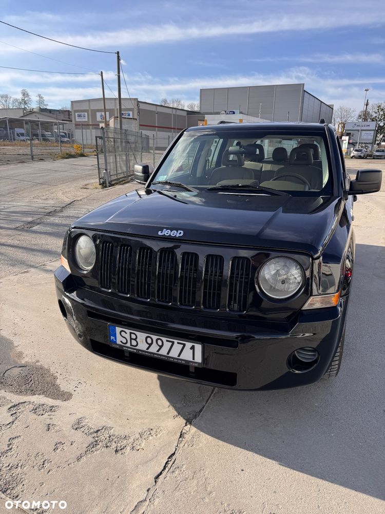 Jeep Patriot - 1